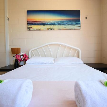 Caloundra Backpackers Vandrehjem Eksteriør billede