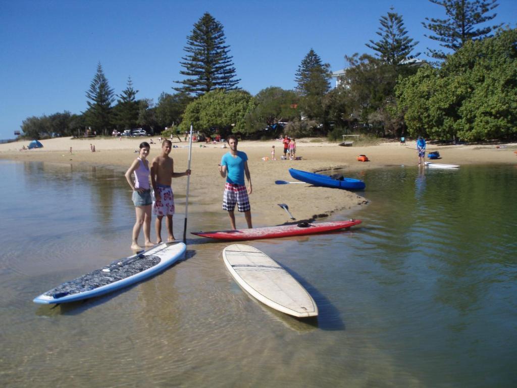 Caloundra Backpackers Vandrehjem Eksteriør billede