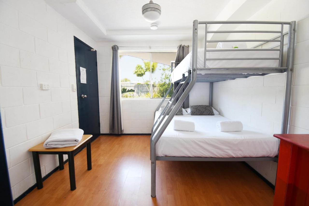 Caloundra Backpackers Vandrehjem Eksteriør billede