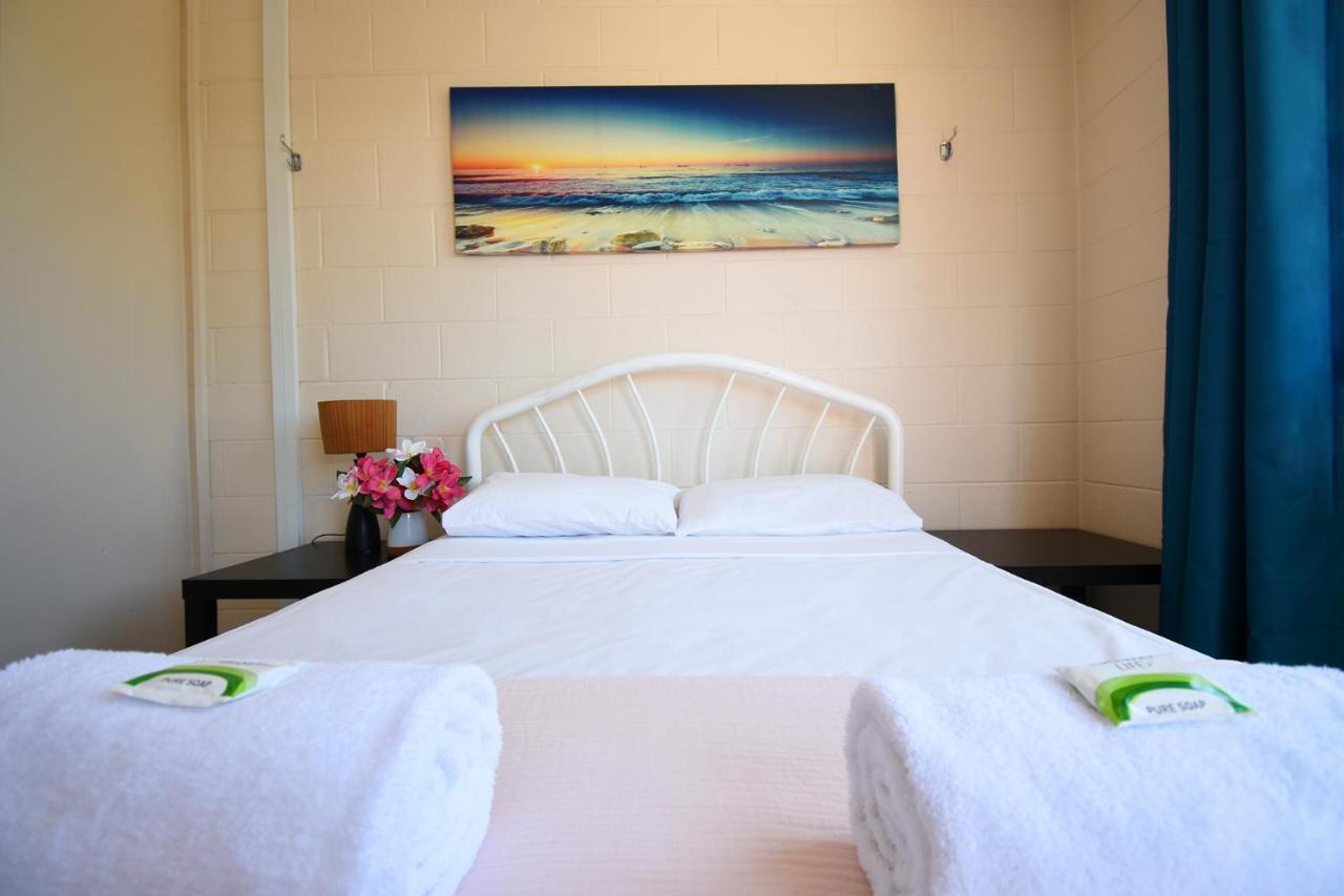 Caloundra Backpackers Vandrehjem Eksteriør billede